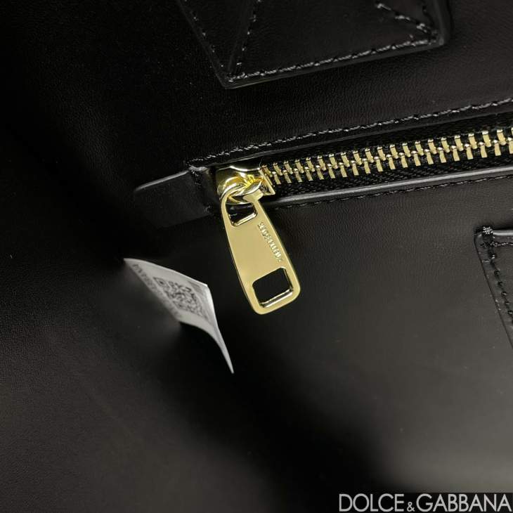 Picture of Dolce Gabbana Handbags _SKUfw164098371fw